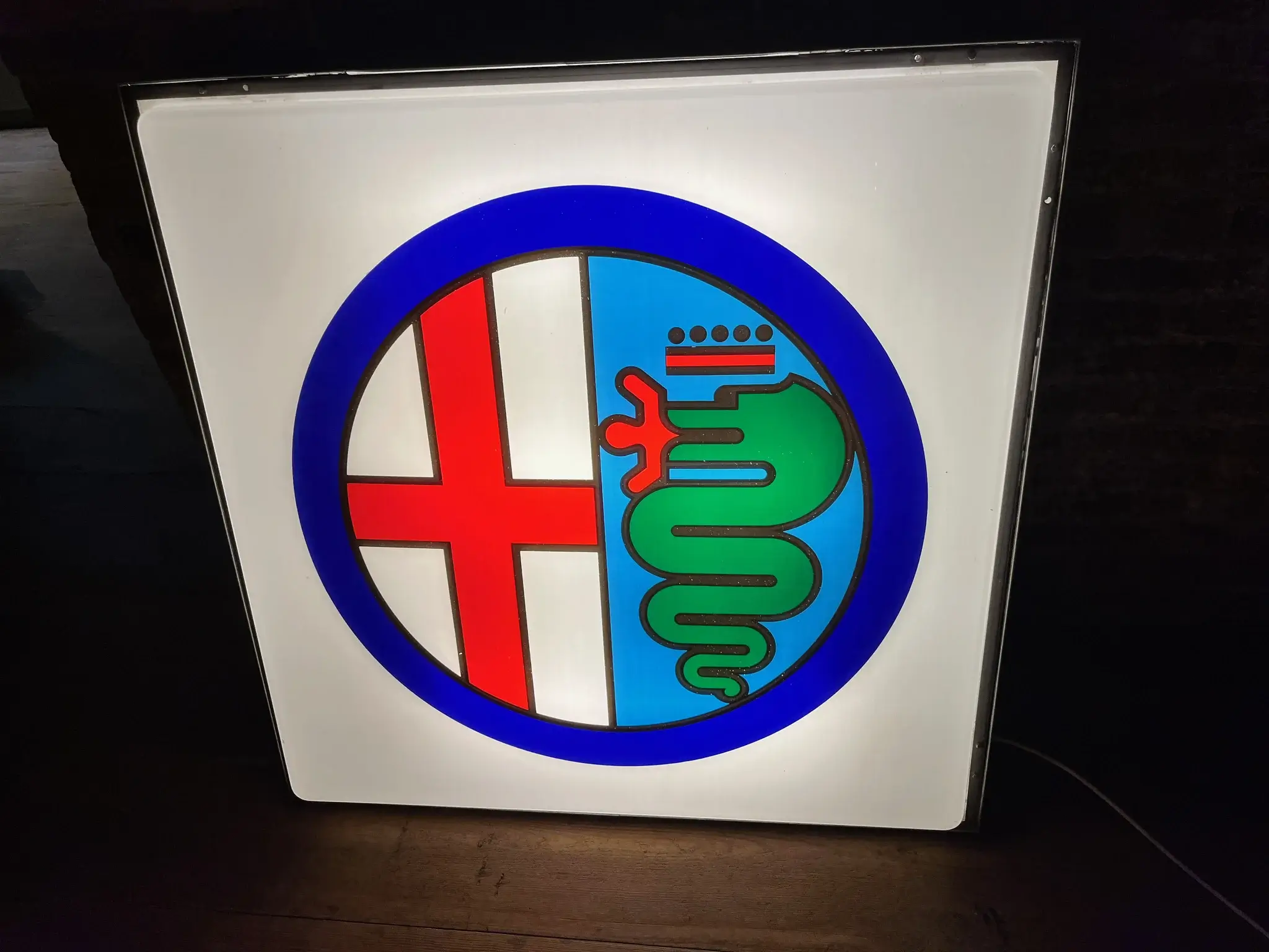 MP: 1980's llluminated Alfa Romeo Sign | PCARMARKET